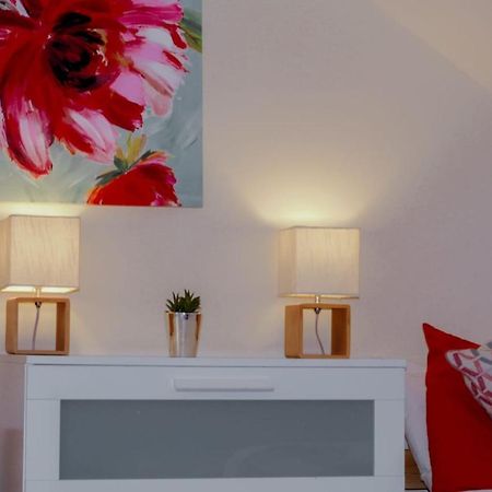 Bellaliving 2 Bedroom Apartment - Luton Λούτον Εξωτερικό φωτογραφία