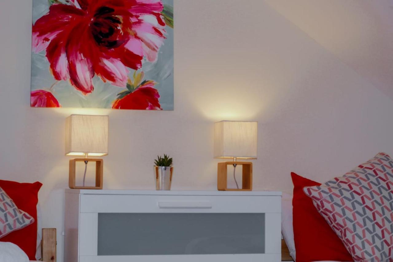 Bellaliving 2 Bedroom Apartment - Luton Λούτον Εξωτερικό φωτογραφία