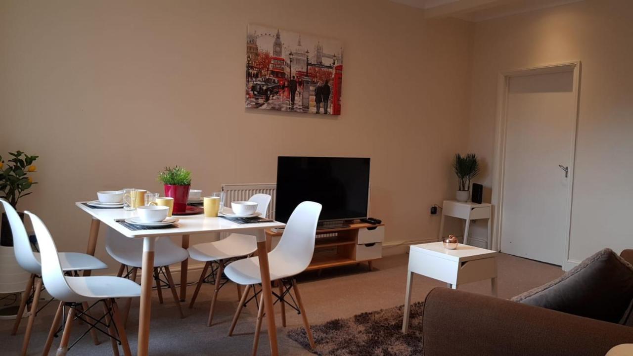 Bellaliving 2 Bedroom Apartment - Luton Λούτον Εξωτερικό φωτογραφία